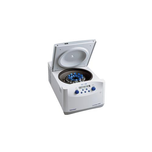 5702rh centrifuge, with 4 x 100 rotor, 13 & 16 ml adapters,