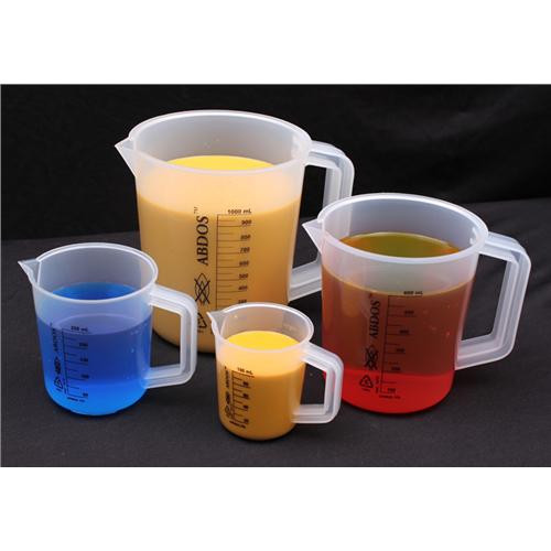 pitchers w/ printed grad, pp 2000 ml