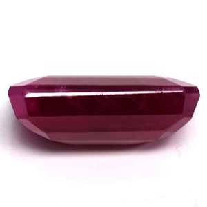Emerald 8.61 Red Ruby - #1125328