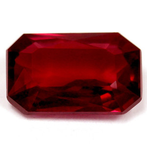 Emerald 5.00 Red Ruby - #1067326