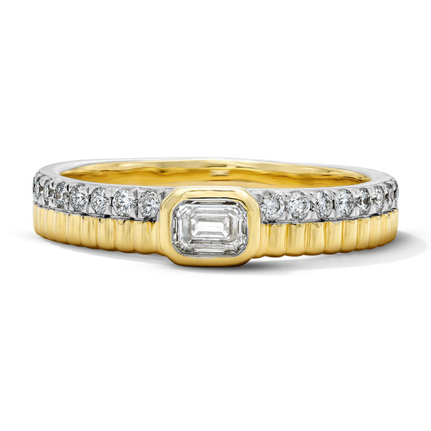Emerald Bezel Diamond Fluted Band
