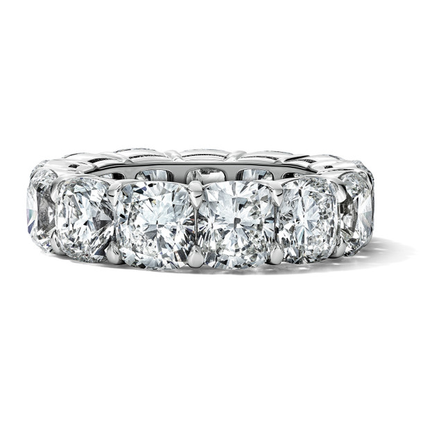 Cushion Diamond Eternity Band (13.06tw)