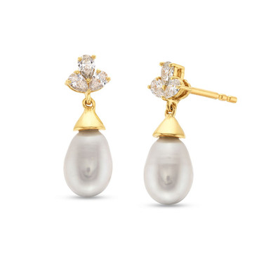 Three Stone Pearl Stud Earrings Three Stone Pearl Stud Earrings