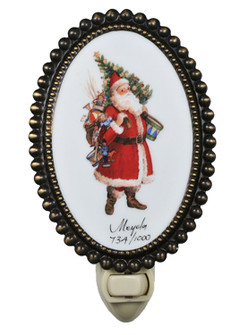 Christmas One Light Night Light in Antique,Antique Brass (57|107256)