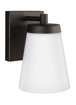 Renville One Light Outdoor Wall Lantern in Antique Bronze (1|8538601EN371)