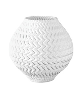Plisse Vase in White (142|12000789)