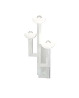 Coupe Collection Three Light Wall Sconce in White Gesso (142|50000111)