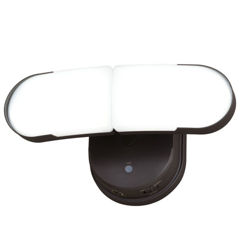 Lambda LED Outdoor Linkable Flood Light in Bronze (63|T0627)