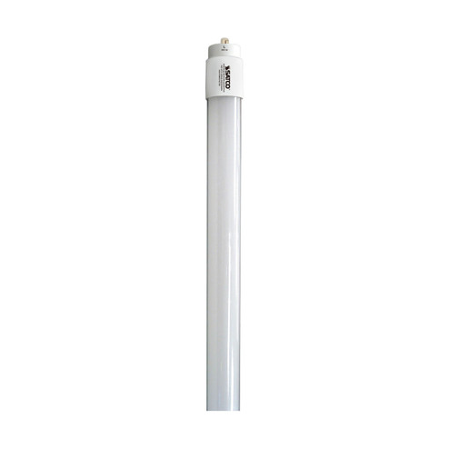 Light Bulb in White (230|S29918)