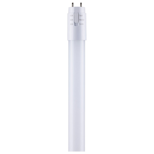 Light Bulb in White (230|S11918)