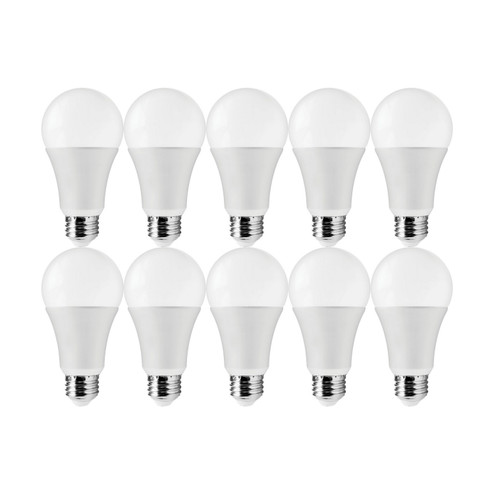 Light Bulb in White (230|S11418)