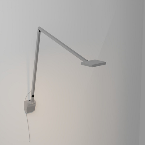 Focaccia LED Desk Lamp in Silver (240|FCD2SILWAL)