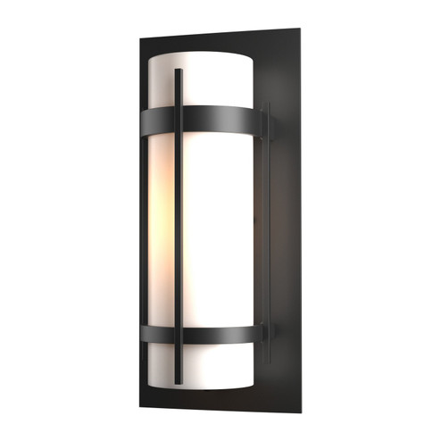 Banded One Light Outdoor Wall Sconce in Coastal Black (39|305893SKT80GG0034)