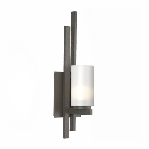 Ondrian One Light Wall Sconce in Dark Smoke (39|206301SKTLFT07GG0168)