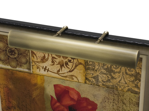 Classic Traditional Three Light Picture Light in Antique Brass (30|T2171)