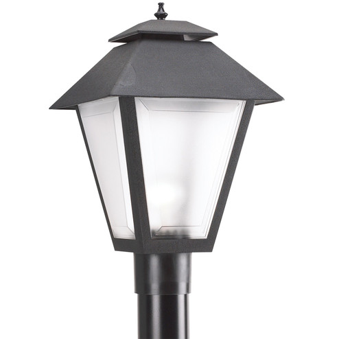 Polycarbonate Outdoor One Light Outdoor Post Lantern in Black (1|8206512)
