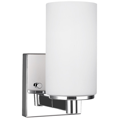 Hettinger One Light Wall / Bath Sconce in Chrome (1|413910105)