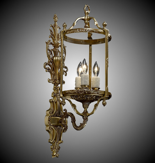 Lantern Three Light Wall Sconce in True Brass (183|WS218416GPI)
