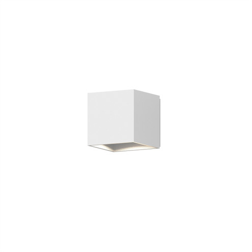 Wall Sconce in Textured White (69|752098)