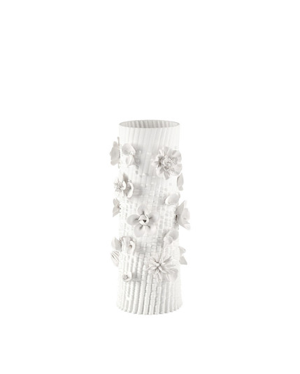 Sylva Vase in White (142|12001166)