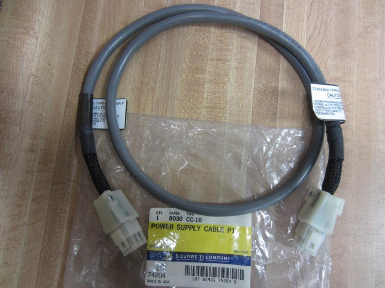 8030 CC10
SyMax Power Supply Cable P1