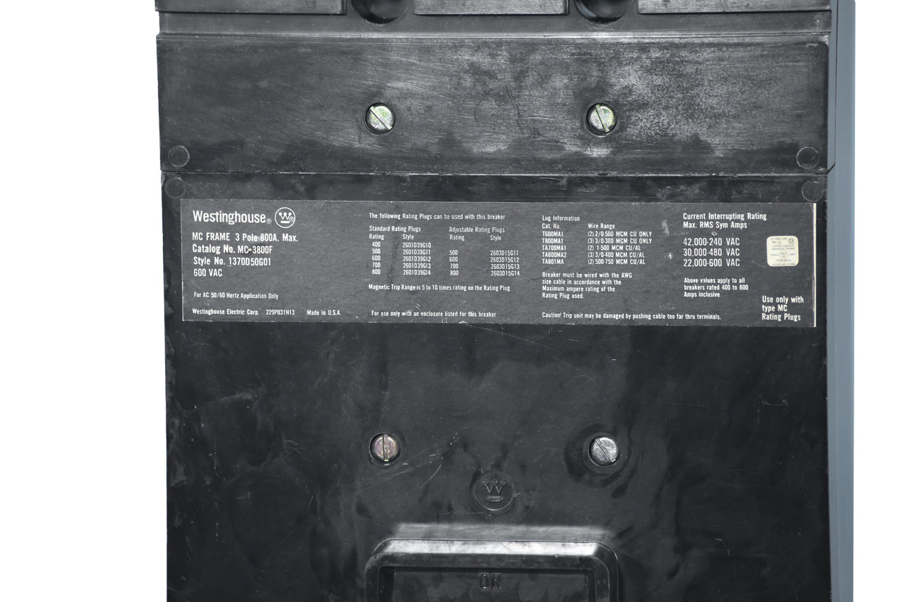 MC3800
Complet Breaker with 800A Rating Plug
