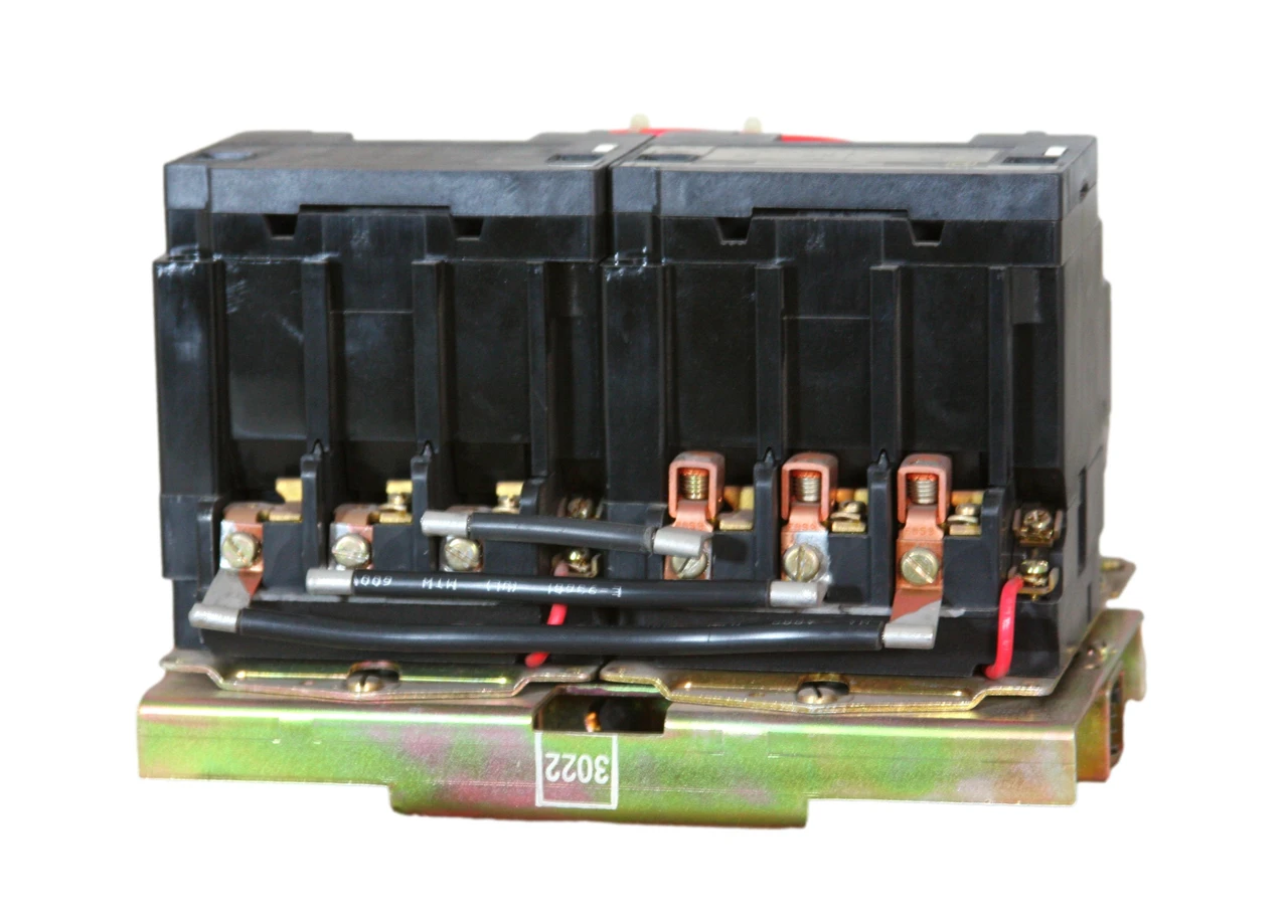 8736SBO2V02S Size 2 Reversing Magnetic Starter 120V