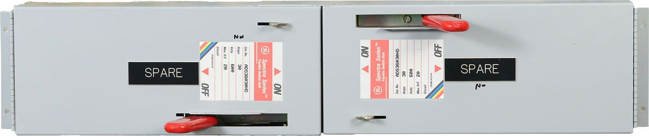 ADS36030HD
Twin 30-30A 600V Fusible