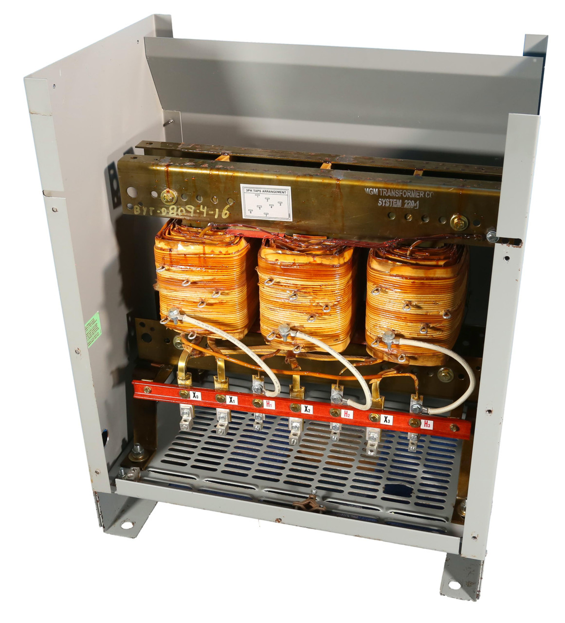 30 kVA Power Distribution Transformer, 480V to 208Y/120