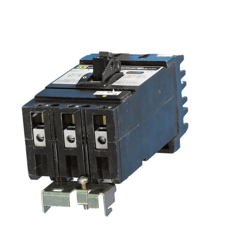 FI36030
Current Limiting Feature
200,000 AIC Rated