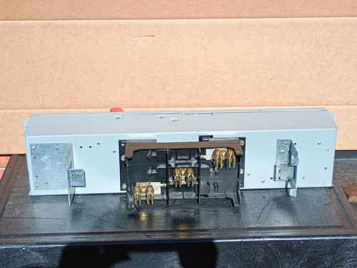 ADS36030HD-Screw Down configured
(Not the easy plug-in assembly type)