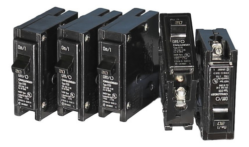 Lot of 5 Circuit Breakers
C120 Lot of 5 Circuit Breakers
C120