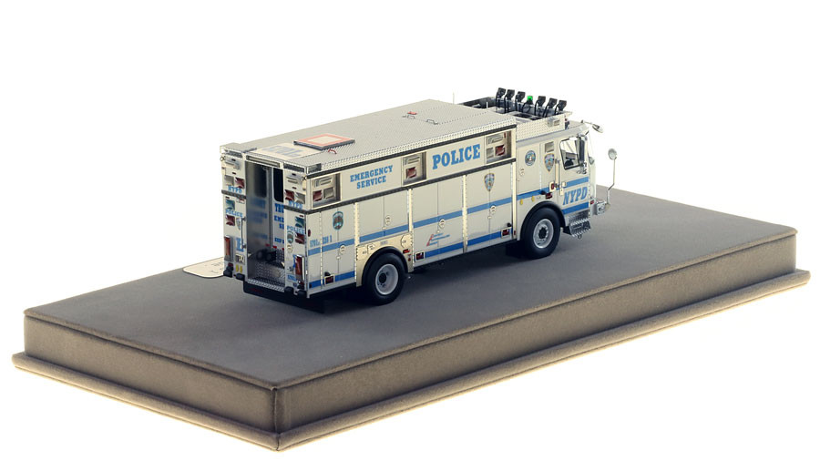 Fire Replicas New York City Police Department ESS 1 Scale Model