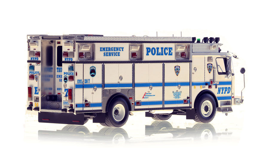 Fire Replicas New York City Police Department ESS 7 Scale Model