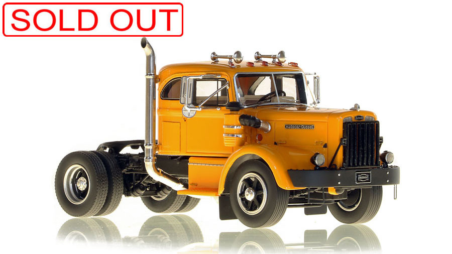 Fire Replicas 1954 Autocar DC-100T - Integral Sleeper - Yellow