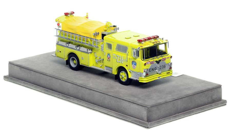 ミニカー DIE CAST FIRE ENGINES S 8113-8116 1914 Knox Martin Readers Digest Scale Model Collectable Fire