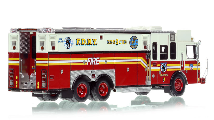 Fire Replicas FDNY 1996 HME/Saulsbury Rescue 3 - Bronx Scale Model