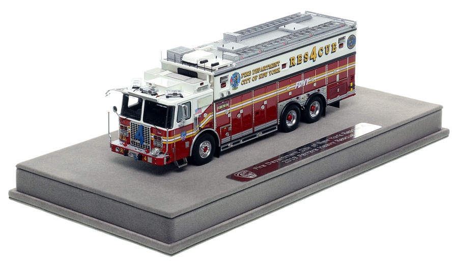 Fire Replicas FDNY 2019 Ferrara Rescue 4 - Queens