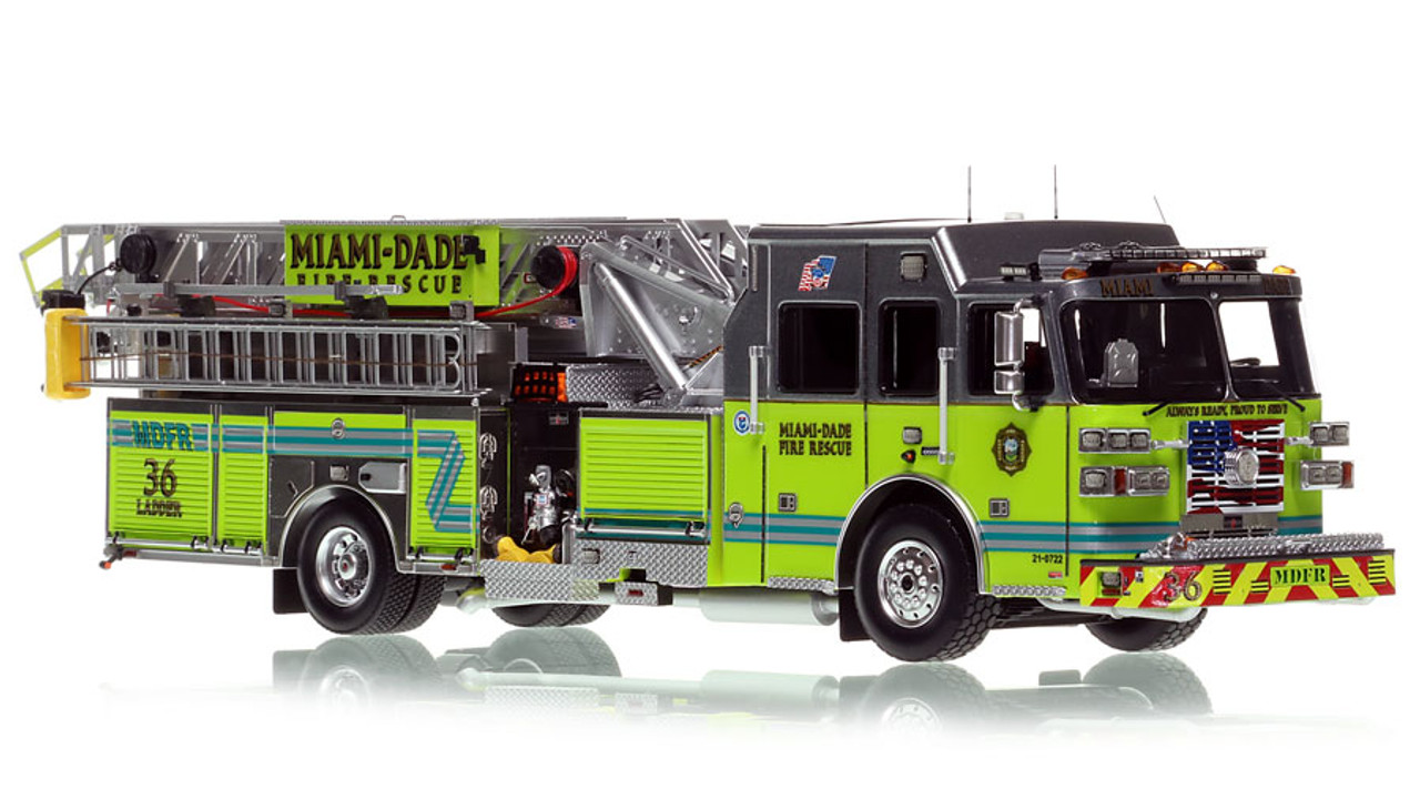 Miami-Dade Fire Rescue 2021 Sutphen Monarch Ladder 36 - Hammocks