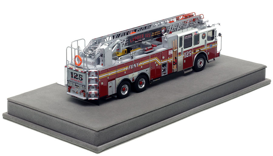Ferguson エンターテイナーシリーズ トランプ 3セット 2009年製 Fire Replicas Fire Department City of New York 2012 Ferrara Ladder