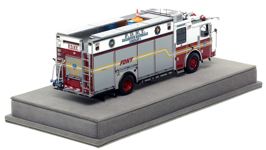 FDNY ファイアデパートメント　オブ　ニューヨーク　MA-1タイプ　新品 Fire Replicas FDNY 2014 Ferrara Haz-Mat 1 - 2nd Piece - Citywide