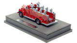 1:50 scale model of FDNY 1959 Mack B Searchlight 1