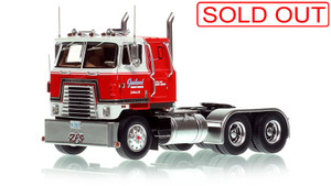 1:50 scale model of 1980 International® 4070B Transtar®  II - Zeeland Freight Services