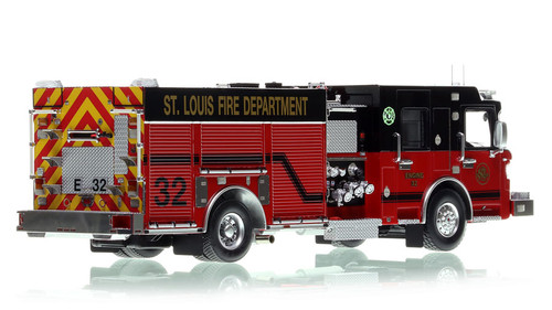 洋書 FIRE ENGINES IN NORTH AMERICA Fire Replicas St. Louis Fire Department 2010 Spartan/Smeal