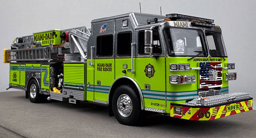 New Sutphen Mid-mounts for Miami Dade - Fire Replicas