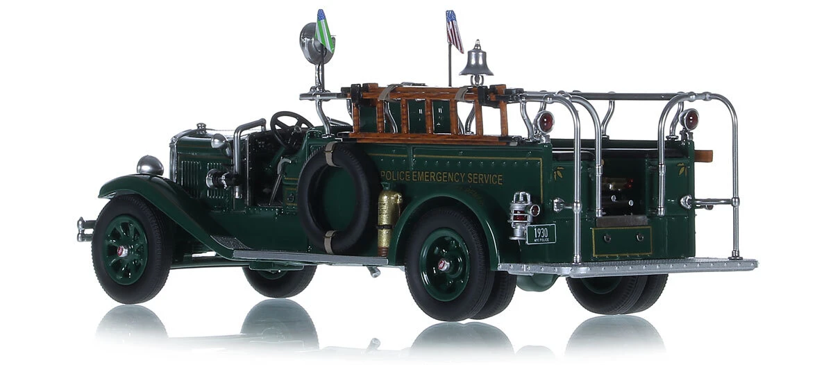 1:50 scale model of NYPD 1930 Mack BG ESU