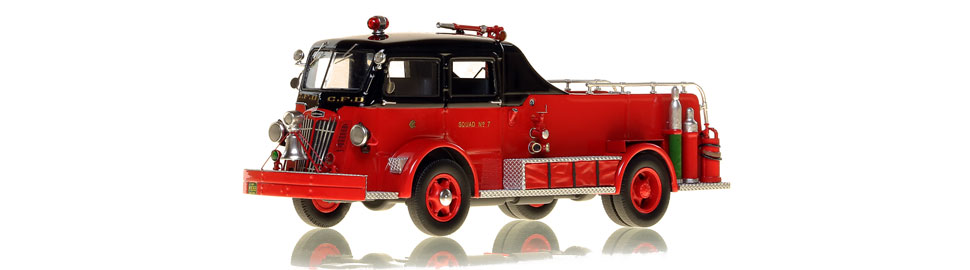 Chicago Fire Department 1952 Autocar Squad 7 scale model