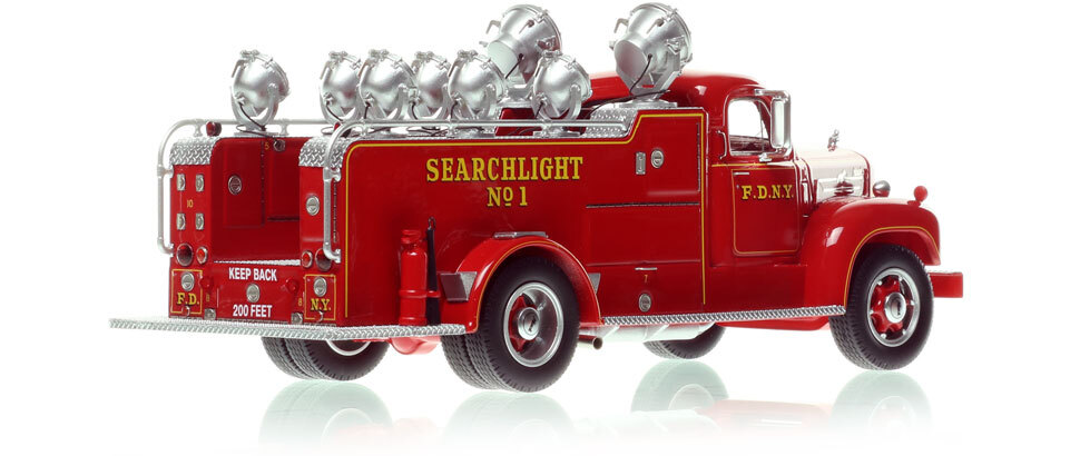 FDNY 1959 Mack B Searchlight 1 in 1:50 scale