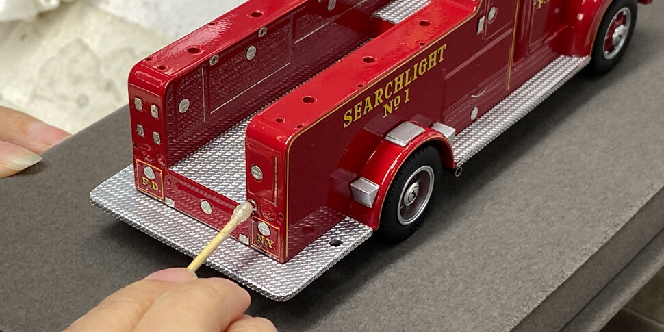 FDNY 1959 Mack B Searchlight 1 assembly