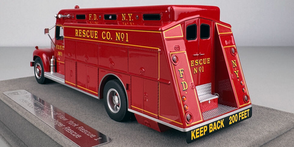 Closeup pictures of the FDNY 1959 Mack B/Gerstenslager Rescue 1 scale model